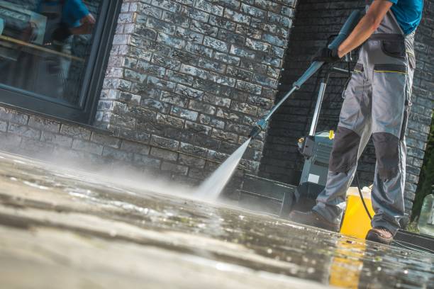 Best Playground Equipment Cleaning  in Kingstowne, VA